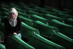Hollanda: Srebrenitsa katliamından sorumluyuz
